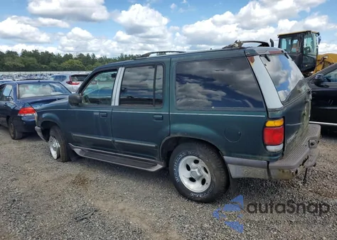 1997 Ford Explorer из США, поврежденный, VIN 1FMDU34E5VZC35411